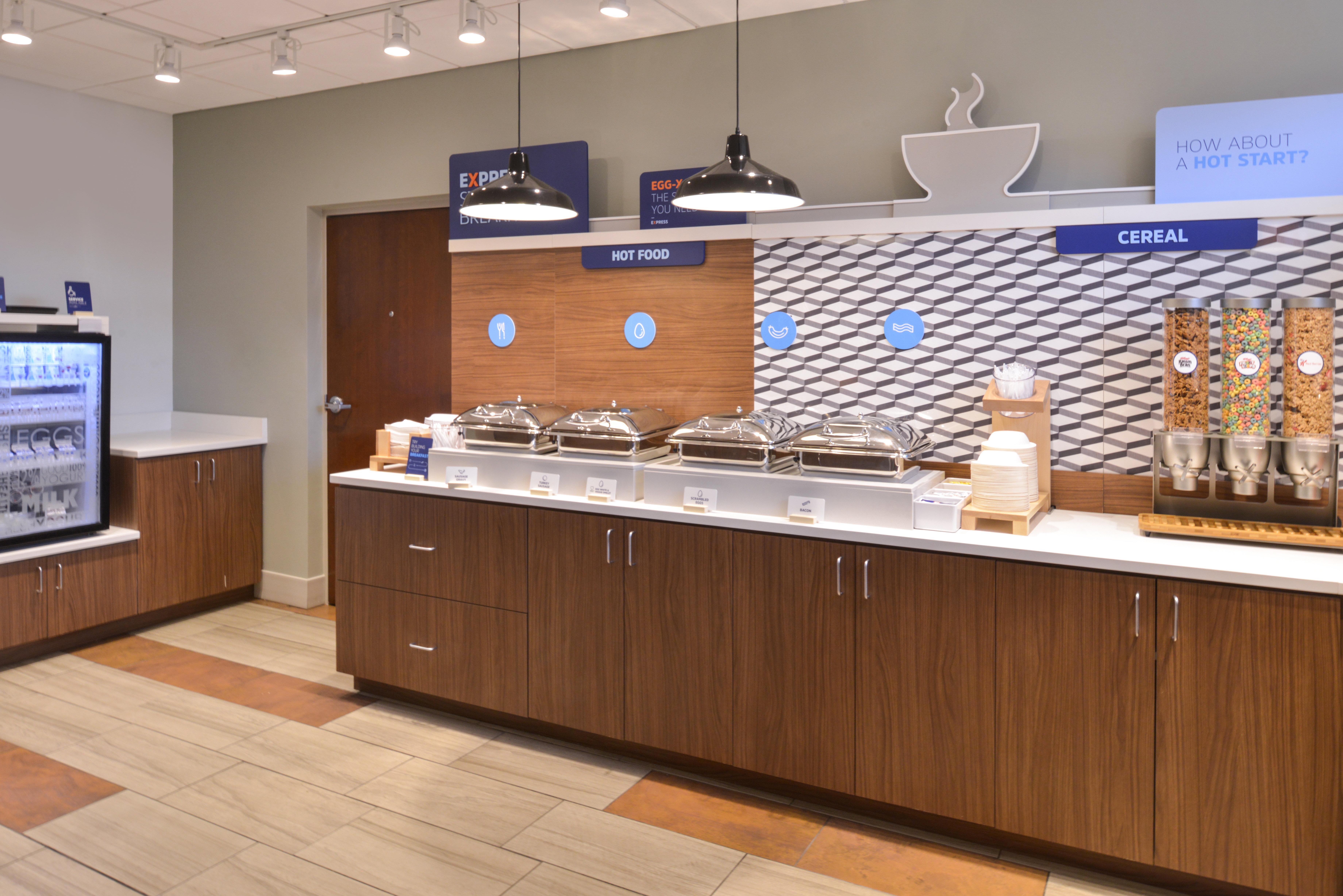 Holiday Inn Express Hotel & Suites Indianapolis Dtn-Conv Ctr By Ihg Buitenkant foto